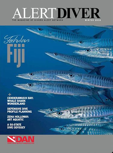 Cover of the Alert Diver Winter 2016 issue