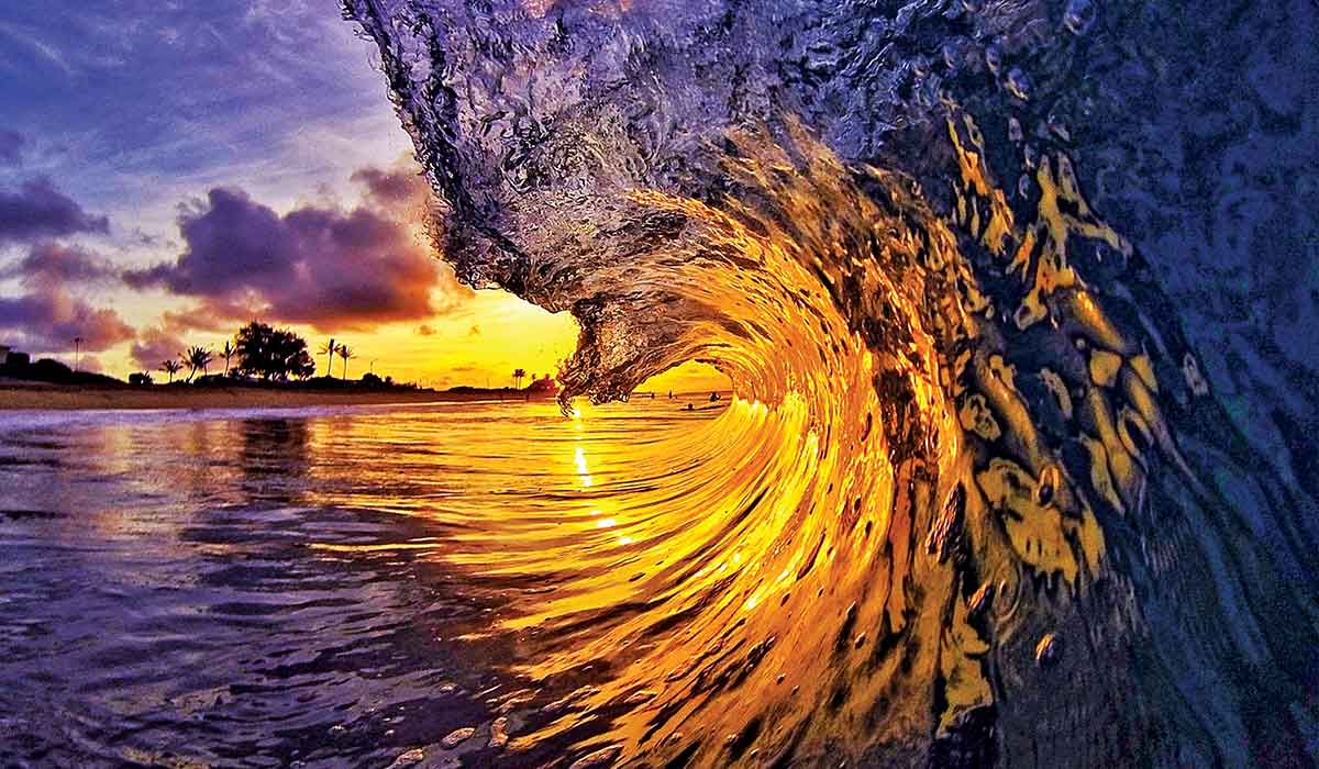 A really cool wave at sunset