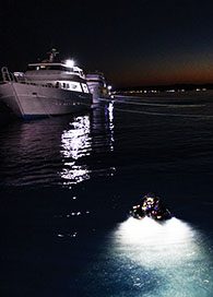 Lights can help in low visibility and are obligatory for night divers