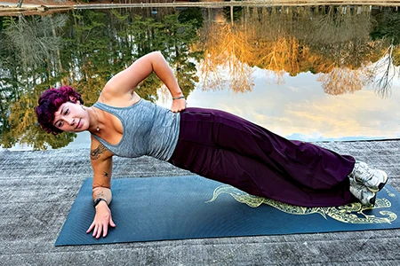 Forearm Side Plank Dips