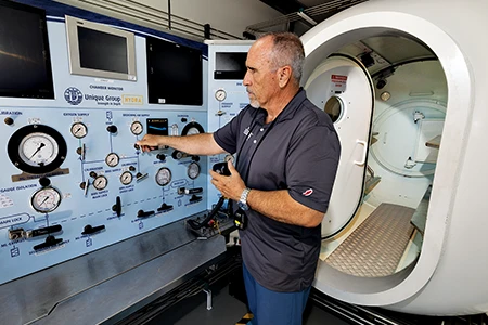 Hyperbaric chamber